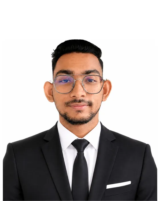 Portrait of Yefillash Subbiah